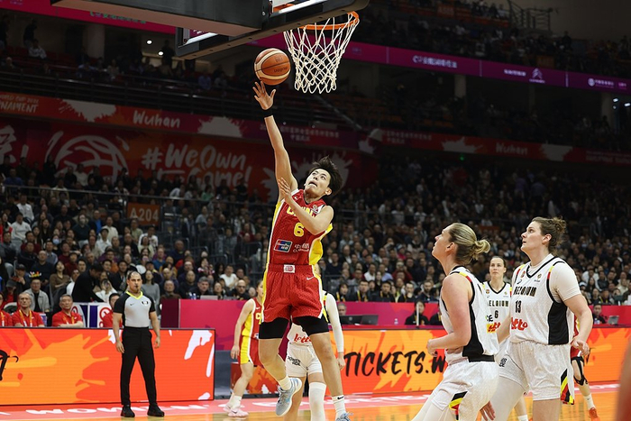 世界杯手机观看-老问题！进入状态慢，中国女篮不敌比利时|张子宇|李月汝|比利时女篮|女篮世界杯|北京女篮_新浪体育_新浪新闻